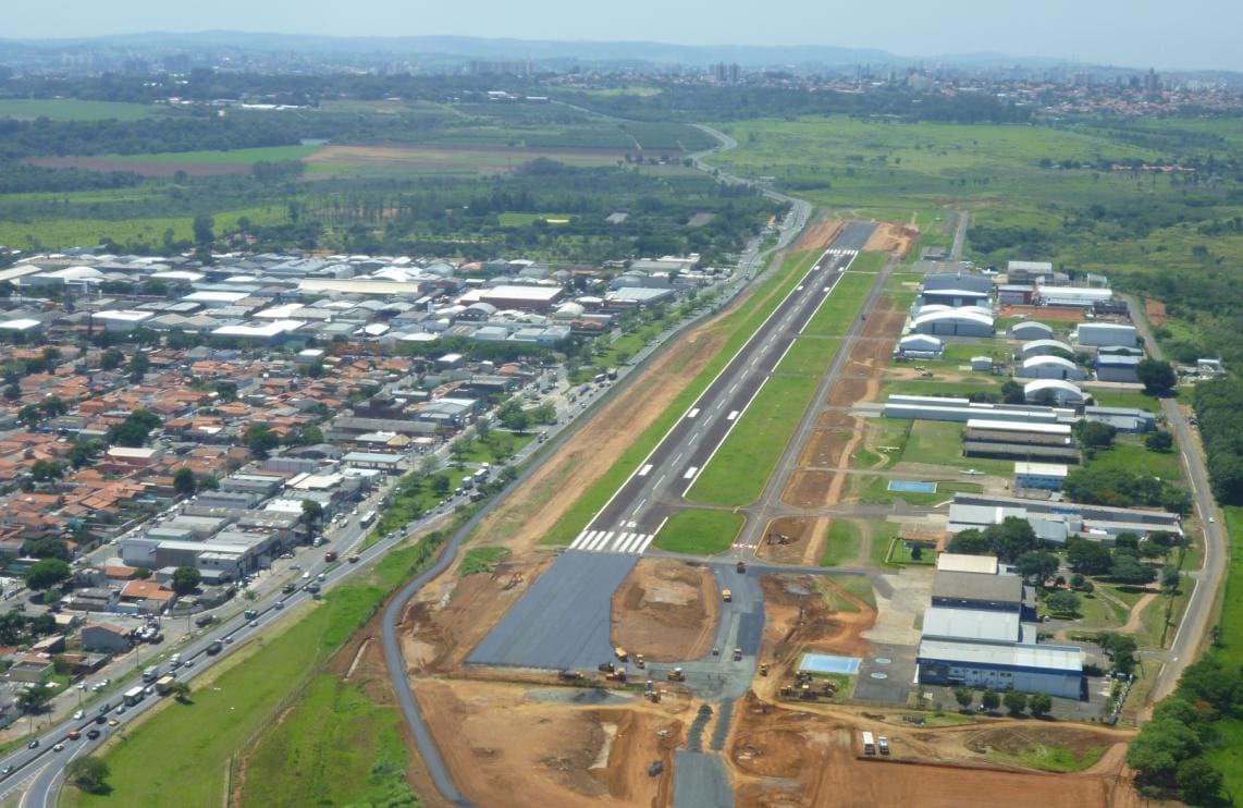 Governo de SP conclui transferência de cinco aeroportos para a