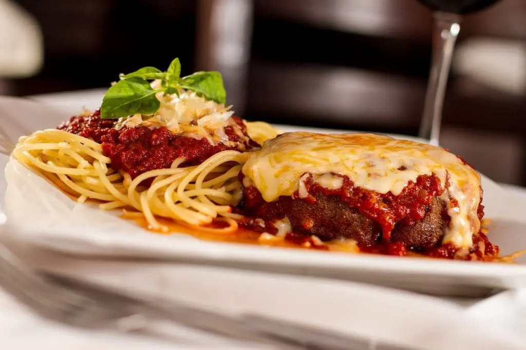 La piadina Cucina - POLPETONE E PASTA