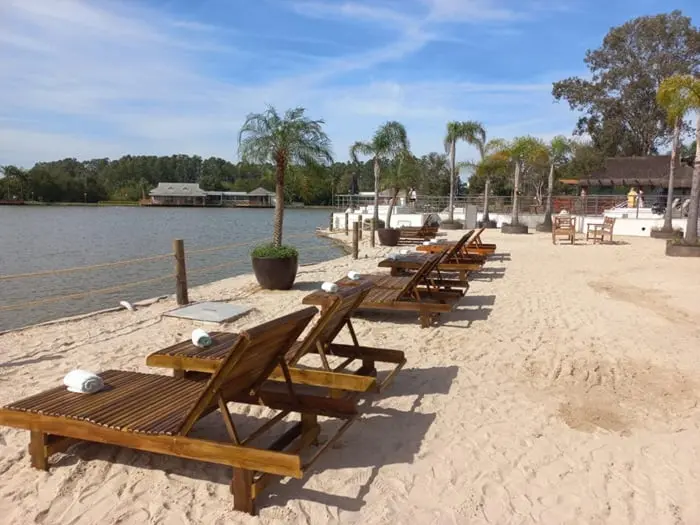 Mavsa Resort celebra chegada de 2024: Prainha do Mavsa Resort 