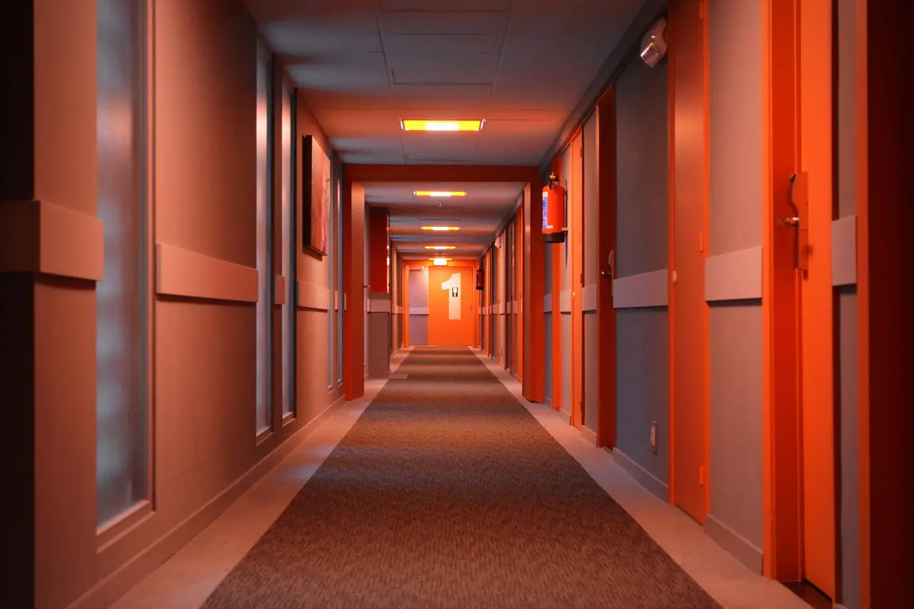 Corredor de hotel, hospedagem