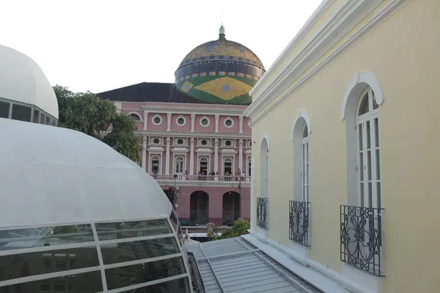 Juma Ópera Hotel 