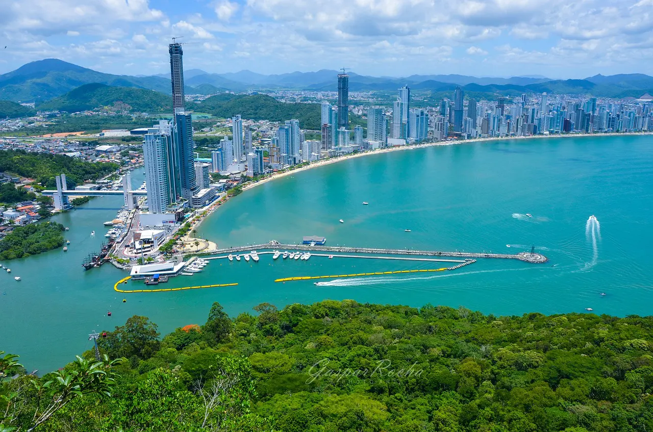 Balneário Camboriú visto de cima - Foto: Pixabay 
