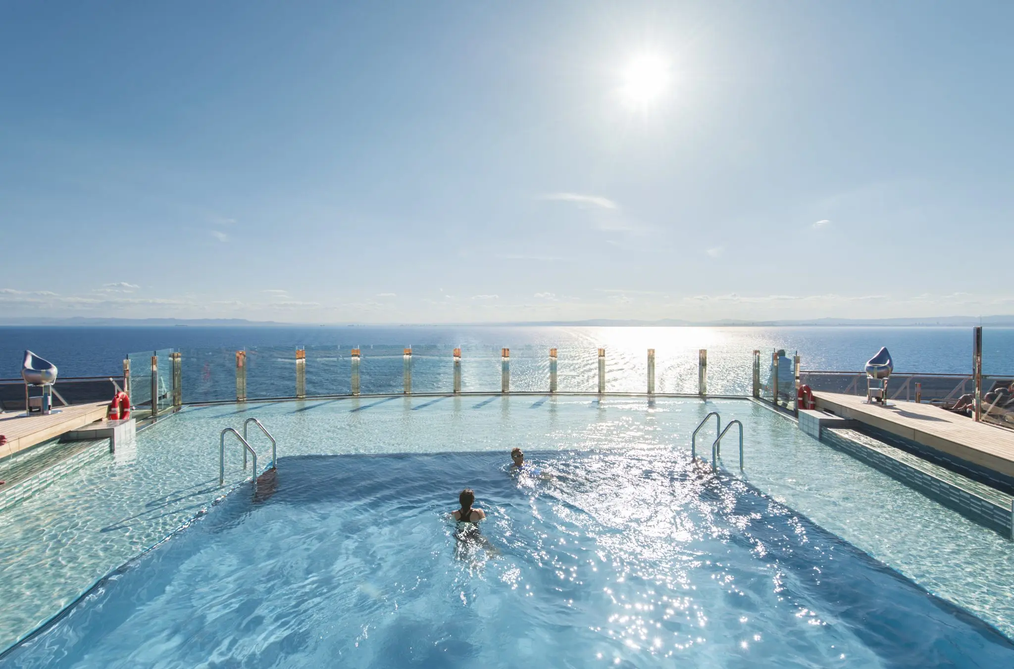 MSC Preziosa, The Garden Pool - Foto: divulgação