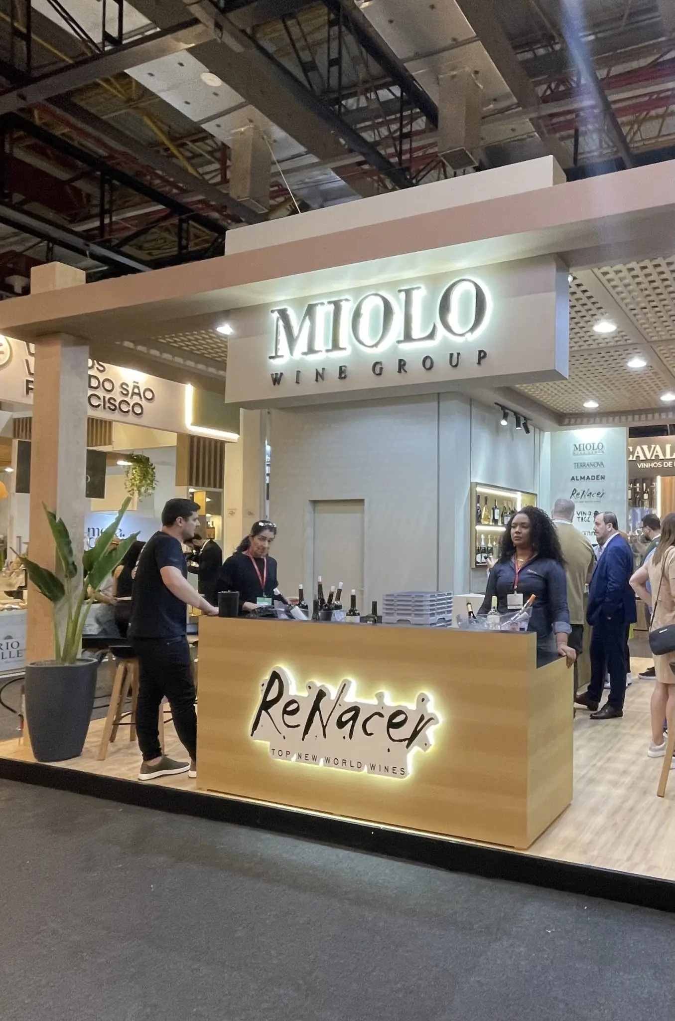 Miolo Group e Bodega Renacer. Crédito: Arquivo Pessoal Waleska S
