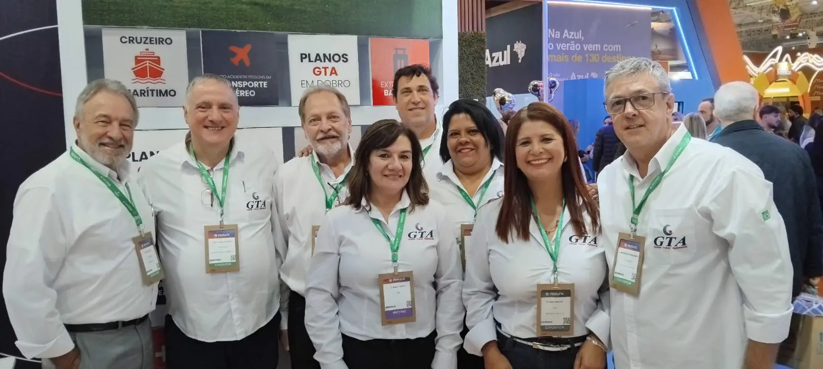 Equipe de vendas e marketing da GTA marca presença no 37º Festuris, em Gramado (RS), destacando os novos produtos e a força da marca no setor de seguros viagem. - Crédito: DT - Seguro