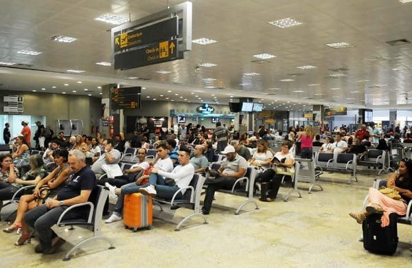 A medida fixa o sistema de preços de referência para 40 trajetos internos