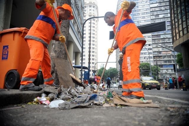 Garis iniciam campanha 'Rio, Cidade Limpa e Maravilhosa' para receber turistas