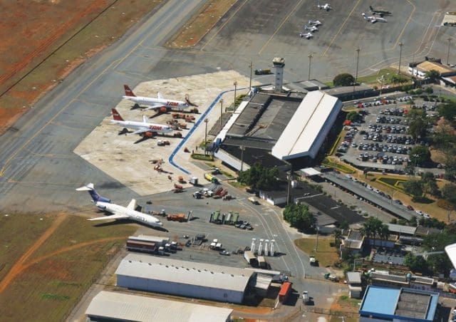 Aeroporto_Goiania_03_15