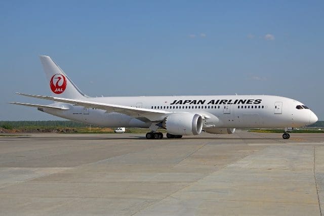 Japan_Airlines_03_15