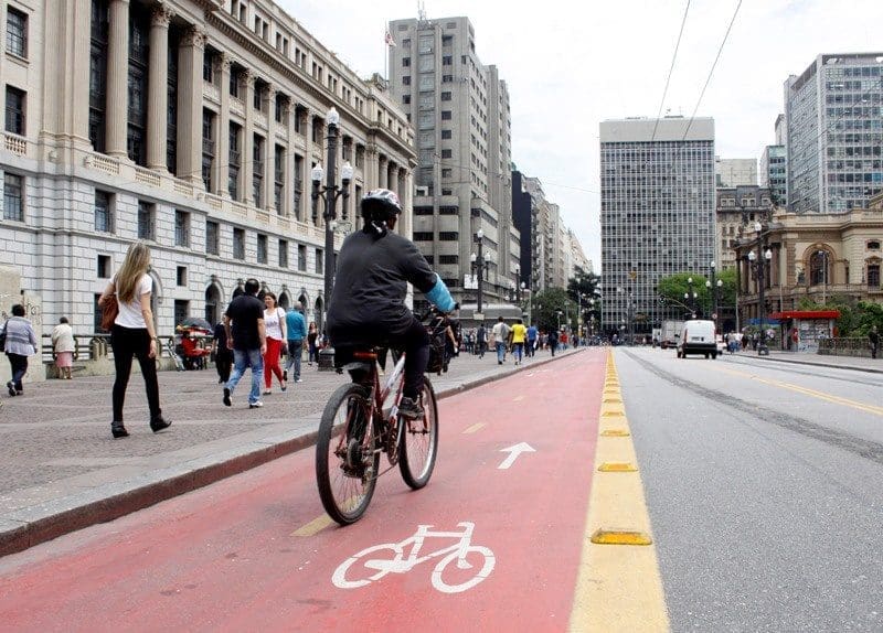 Bicicleta_Viaduto_Cha_09_15