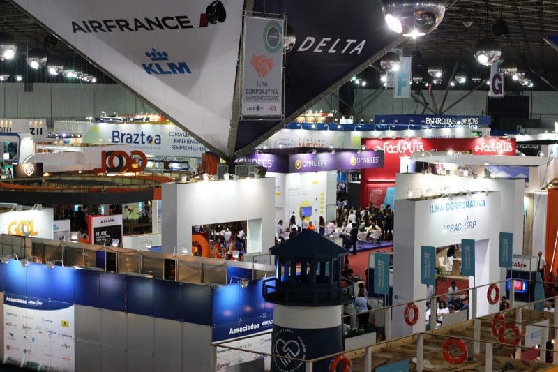 Confira as pessoas que visitaram o estande do DIÁRIO DO TURISMO na Expo-ABAV