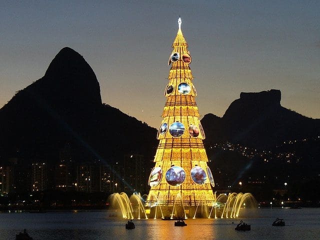Nem todo mundo quer a árvore de Natal carioca - Diário do Turismo