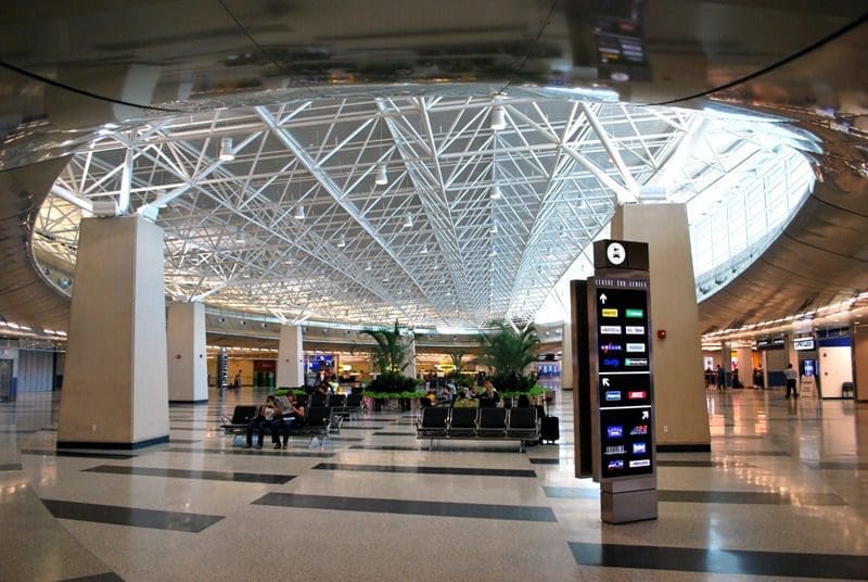 Aeroporto_Miami_05_16