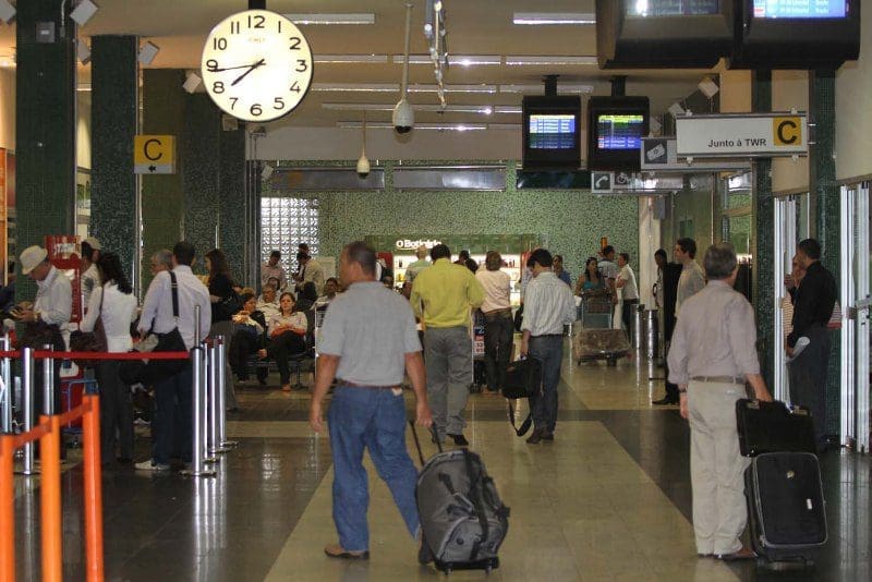 Aeroporto_Uberlandia_05_16