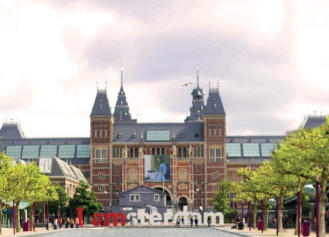 O Rijksmuseum é um museu nacional dos Países Baixos, localizada em Amesterdão na Praça dos Museus (Foto: Divulgação)