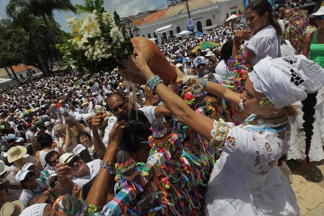 Lavagem do Bonfim. Foto-Carol Garcia