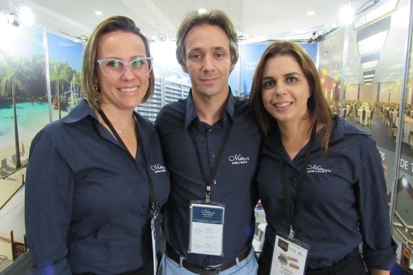 Jaqueline Araújo, Deivid Vargas e Ana Mainardes (Foto: Hugo Okada)