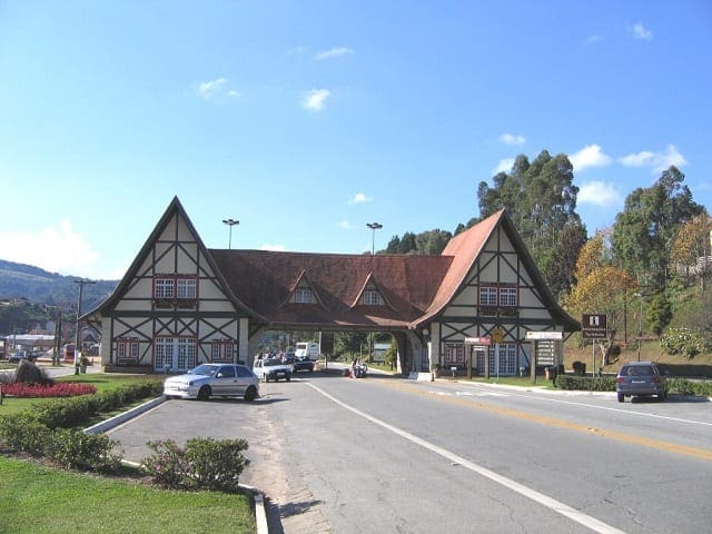 Campos_do_Jordão_-_Portal