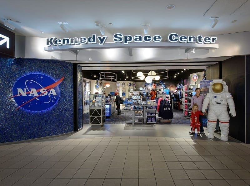 loja space center kenned
