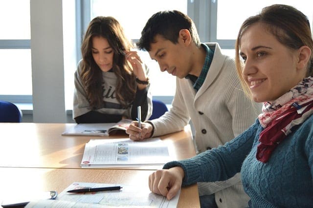 estudantes