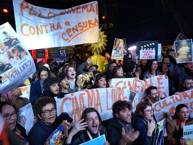PROTESTOS em Gramado