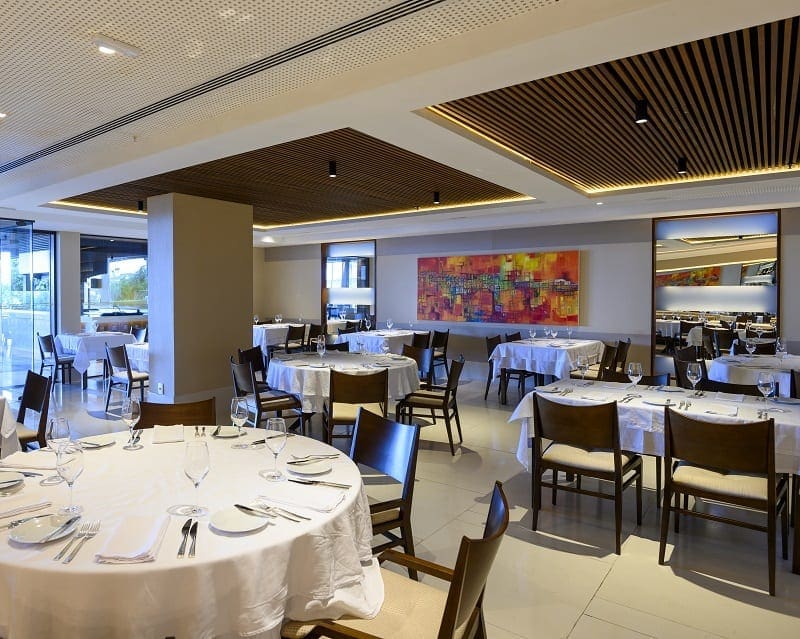 Vogal Luxury Beach Hotel & Spa - Restaurante Terraço - foto Fernando Chiriboga
