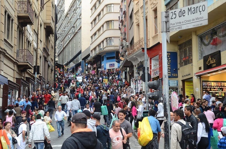 Movimento do comércio de São Paulo no mês do Natal