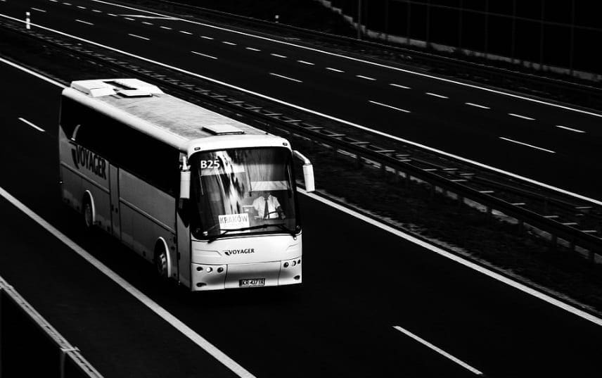 Bus Estrada 12 2020