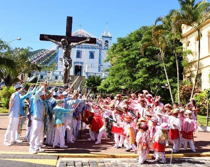 Ilhabela terá uma programação de ventos recheada, voltada inclusive para o turismo religioso, como é o caso da Congada da Festa de São Benedito.