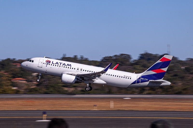 aeronave latam © Johnson Barros_Inframerica Aeronave Latam © Johnson Barros_Inframerica