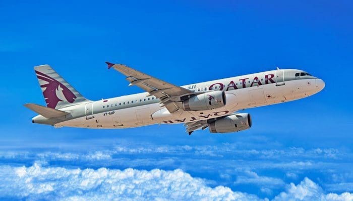 Avião Airbus A-320 da Qatar Airways (foto: divulgação)