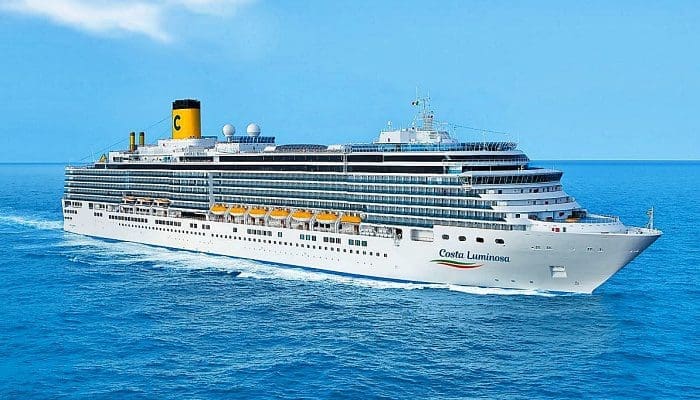 O navio de cruzeiros marítimos Costa Luminosa vai passar a se chamar Carnival Luminosa (foto: Divulgação)