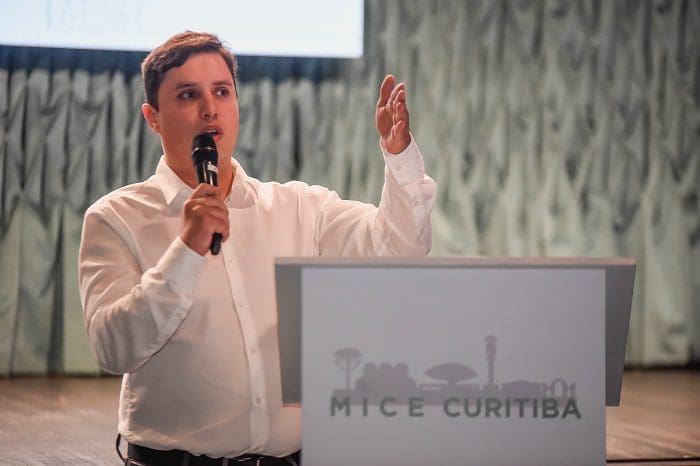 Rafael Maia, diretor de relações institucionais e novos negócios da Air Promo, falou sobre o crescimento do setor de eventos no Brasil e o impacto econômico para o país.