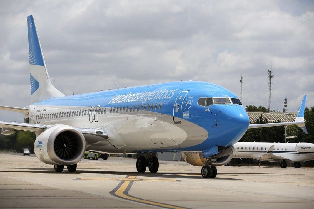 Aerolineas Argentinas DT 8 22 Aerolíneas
