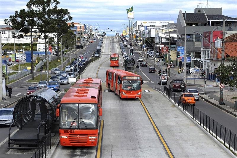 Onibus Biarticulado CURITIBA 1