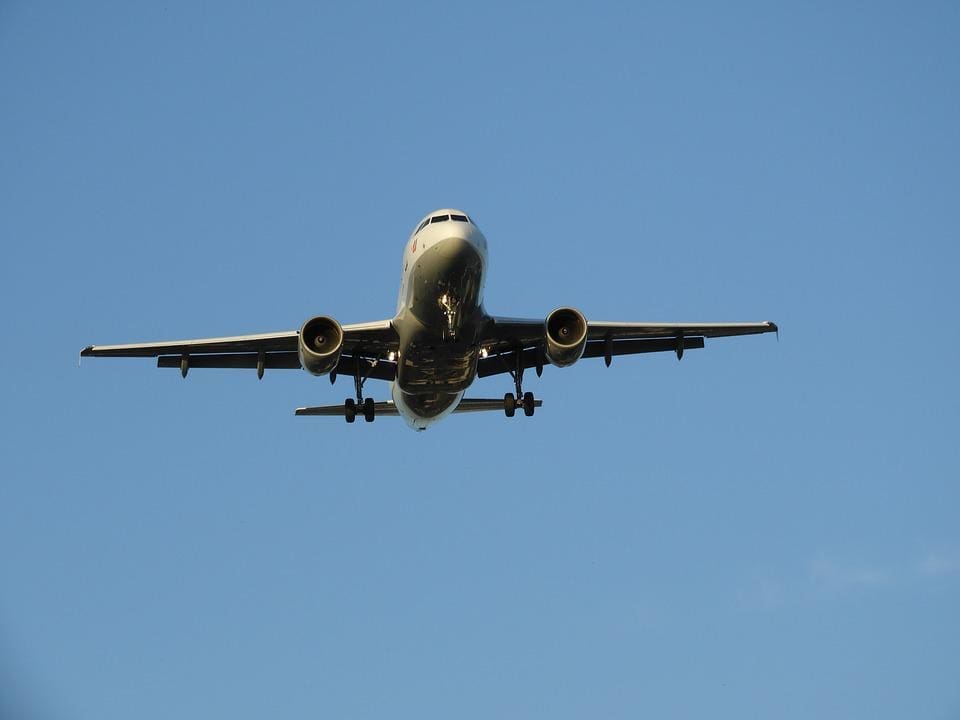 aviao pousando 8 22