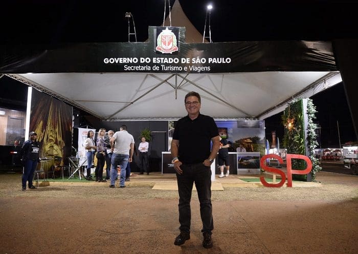 festa_do_peao_boiadeiro_de_barretos_pesquisa_setur_sp Imagem da SETUR-SP na Festa do Peão Boiadeiro de Barretos.