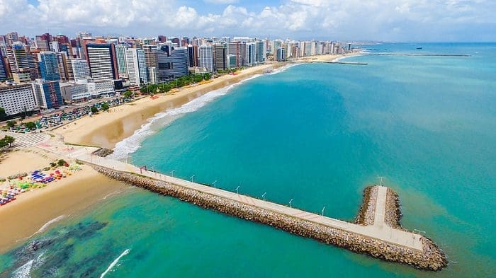 Destinos do Nordeste - Praia do Meireles, em Fortaleza.
