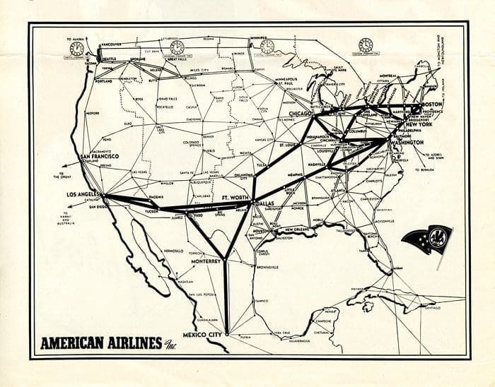 Mapa com rota do primeiro voo da American Airlines de Dallas (EUA) para o México (MEX).