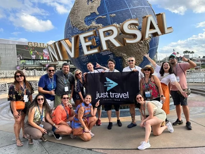 Just Travel celebrou FAMTour, realizada em parceria com a Kaluah Tours, com agentes de viagem online e produtores de conteúdo em Orlando.