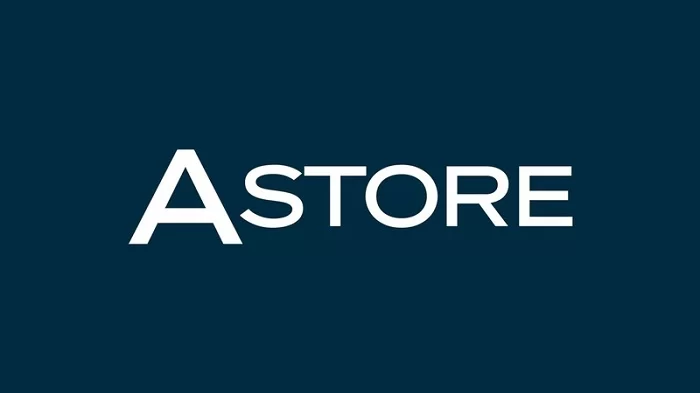 Logo da Astore, com fundo azul e letras brancas. A Accor lança Astore, plataforma que assessora novos hotéis e outros empreendimentos
