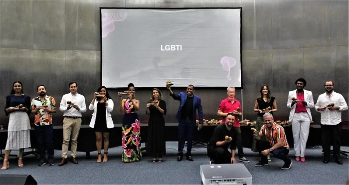 accor_recebe_selo_de_direitos_humanos_e_diversidade Executivos da Accor recebem Selo de Direitos Humanos e Diversidade da Prefeitura de SP