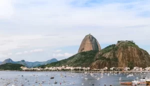 O Rio de Janeiro está entre os destinos brasileiros mais reservados pelos estrangeiros para o Carnaval e alta temporada