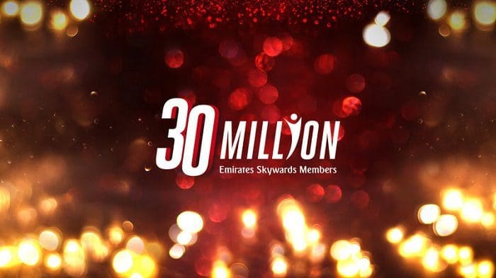 Logo do Emirates Skywards. O Emirates Skyawrds supera 30 milhões de associados e tem promoções