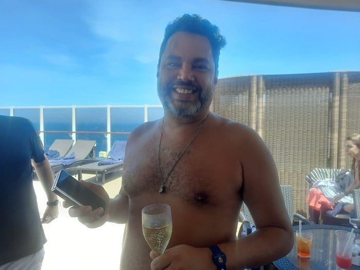 Gilson Rabelo é hoteleiro, passou férias no MSC Yacht Club e contou como foi a hospedagem