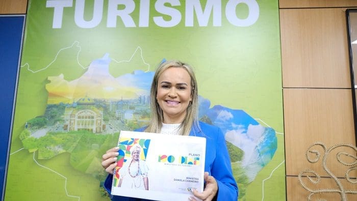 Mtur lança plano de ação para os 100 primeiros dias de governo: ministra do Turismo, Daniela Carneiro.