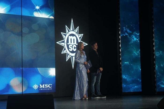 Flávia Cavalcanti e Sergio Waib apresentaram a cerimônia e a premiação