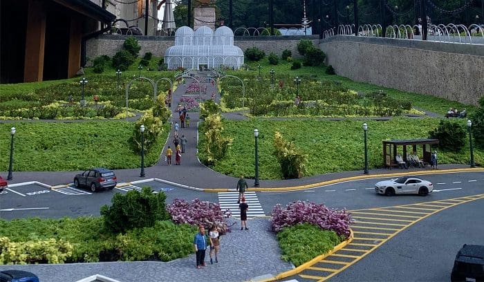 Réplica do Jardim Botânico de Curitiba foi repaginada e ampliada e volta a integrar cenário do Mini Mundo