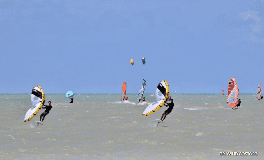Kitesurf e Windsurf em São Miguel do Gostoso (Crédito Dr. Wind Gostoso)