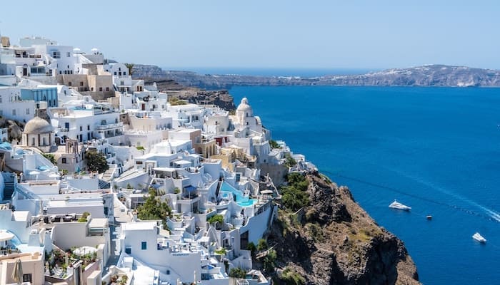 Maringá Turismo indica melhores destinos no inverno: "Mamma Mia!" A Grécia tem praias paradisíacas, e já foi cenário do famoso filme musical